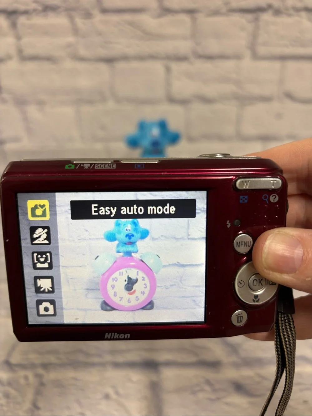 Nikon coolpix l20